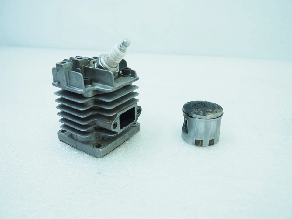 Kit cilindro pistón original usado Oleo-mac Oleomac 935 X-DX Efco 134-135 Foto 3 de 4