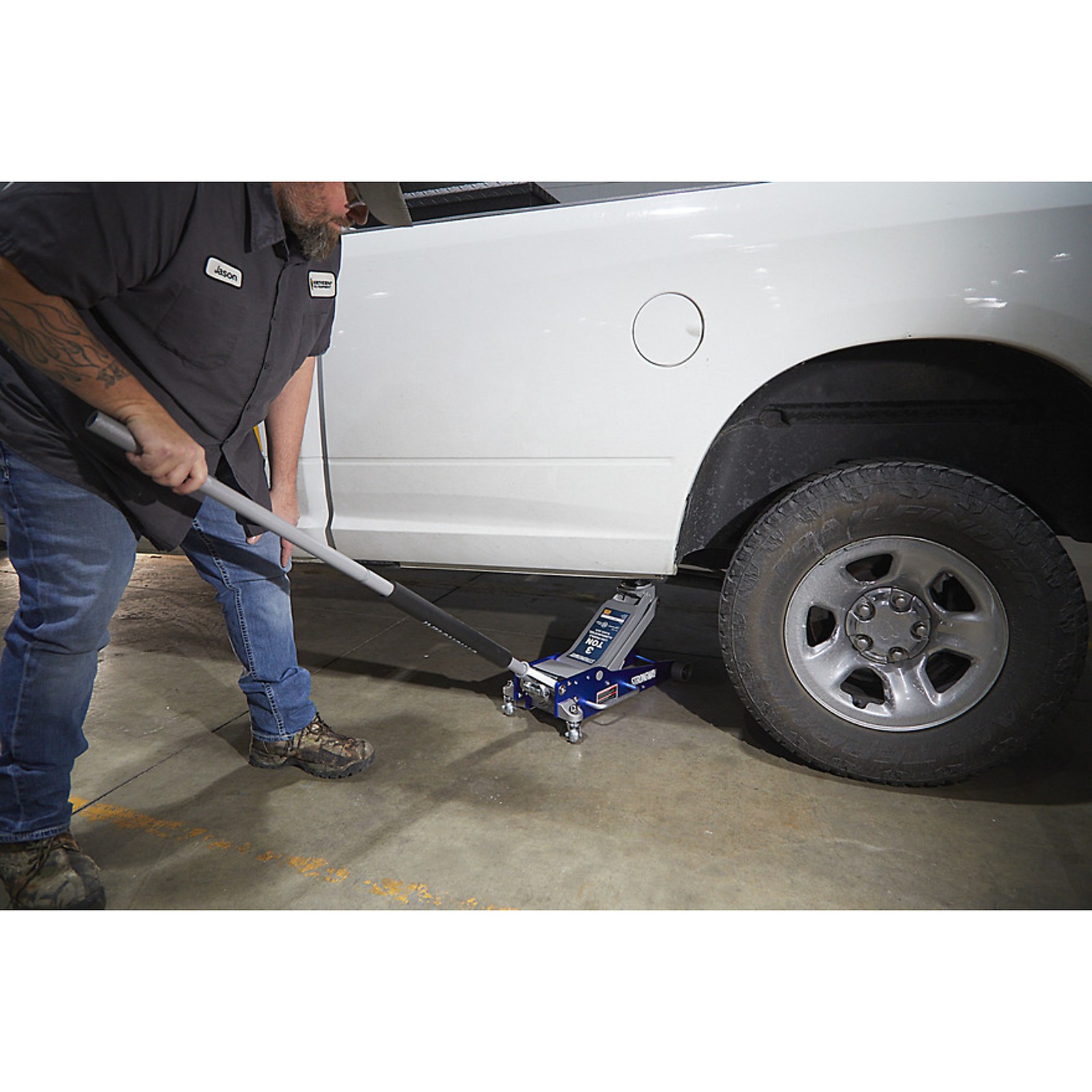 Strongway Low-Profile Aluminum/Steel Floor Jack, 3-Ton Capacity