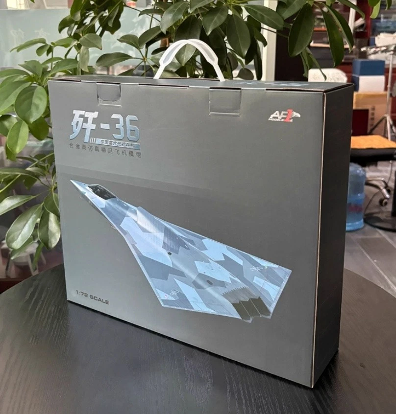 AF1 1/72 CHINA J-36 The Sixth-generation Fighter Plane Bomber Diecast Model Toys - Image 2 of 4