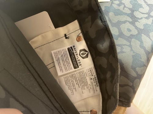 Levi's Men's 501 Original Shrink to Fit Bubble Camo Print Men's Jeans 36x34 NWT - Picture 7 of 14