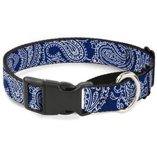 Plastic Martingale Collar Paisley Blue/White Medium 11-17" (US IMPORT)