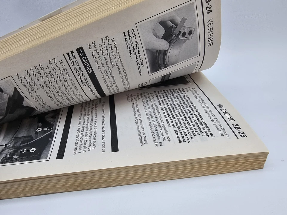 Manual de reparación Chilton GM Astro Safari 1985-2005 Chevy GMC Van 28100 Foto 4 de 4