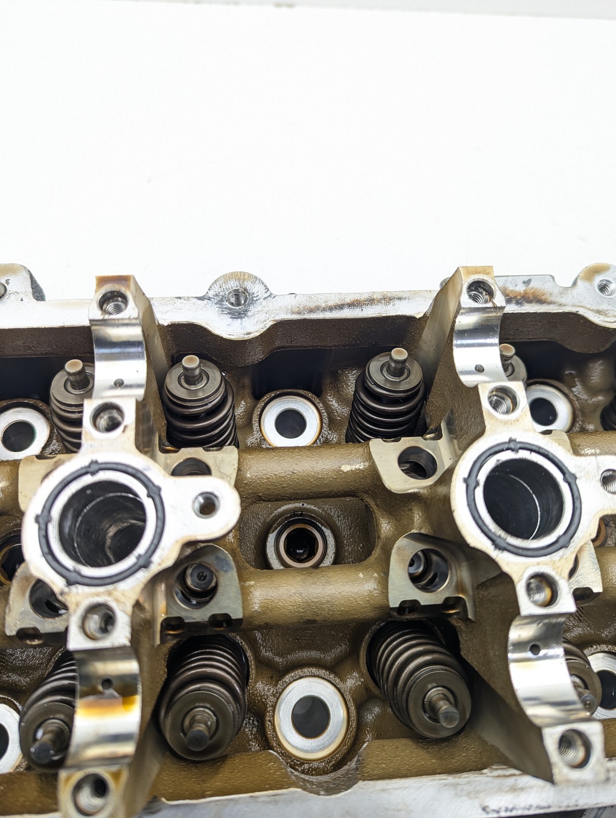 14-24 Maserati Quattroporte S Q4 Ghibli 3.0L Engine Left Cylinder Head