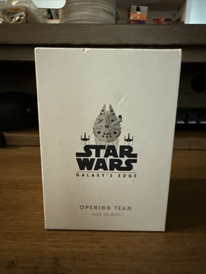 Disney World Star Wars Galaxy's Edge Opening Team Magic Band Unlinked
