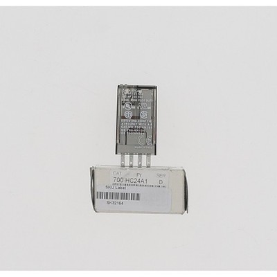 Allen-Bradley 700-HC24A1 Control Relay 4PDT 120V AC Coil 7A 14-Blade New