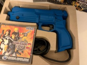 Sega Saturn - Virtua Gun with Virtua Cop 2 Game, box and instruction manuals