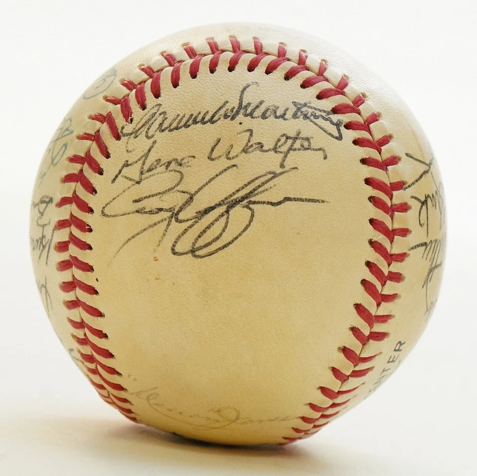 Equipo de los Padres 1986 23x béisbol firmado Bas Loa Tony Gwynn Eric Show Goose Gossage Foto 4 de 4