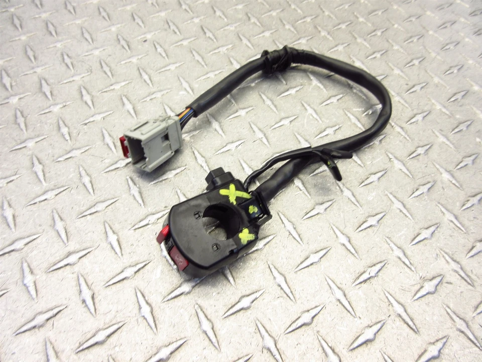 Interruptores de control de manillar derecho Honda CBR600RR CBR 600RR 2007 07-08 FABRICANTE DE EQUIPOS ORIGINALES Foto 4 de 4