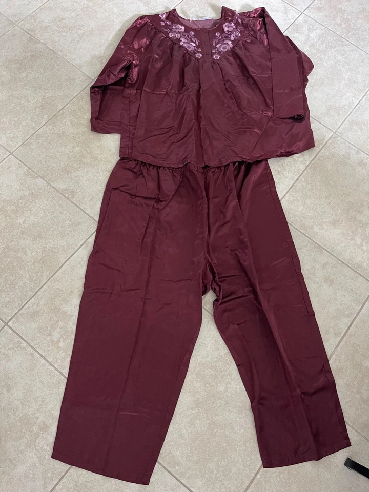 Juego de pijama de dos piezas Only Necessities Intimates & Sleepwear talla 34/36 4x nuevo con etiquetas $70 Foto 2 de 4