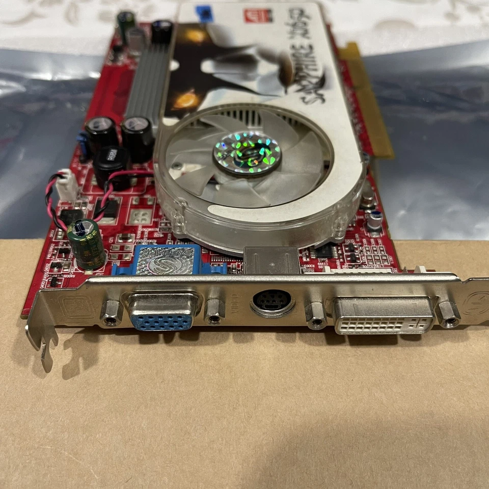 Sapphire ATI Radeon X1650 512MB AGP DDR2 VGA DVI S-Video Video Card - Image 3 of 3