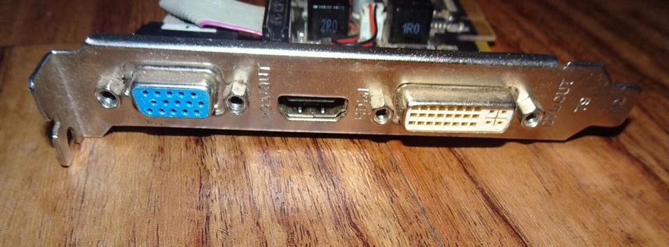 PALIT Nvidia GeForce GT610 1GB DDR3 PCIe Video Graphics Card HDMI, DV-I,VGA- £75 - Image 2 of 4