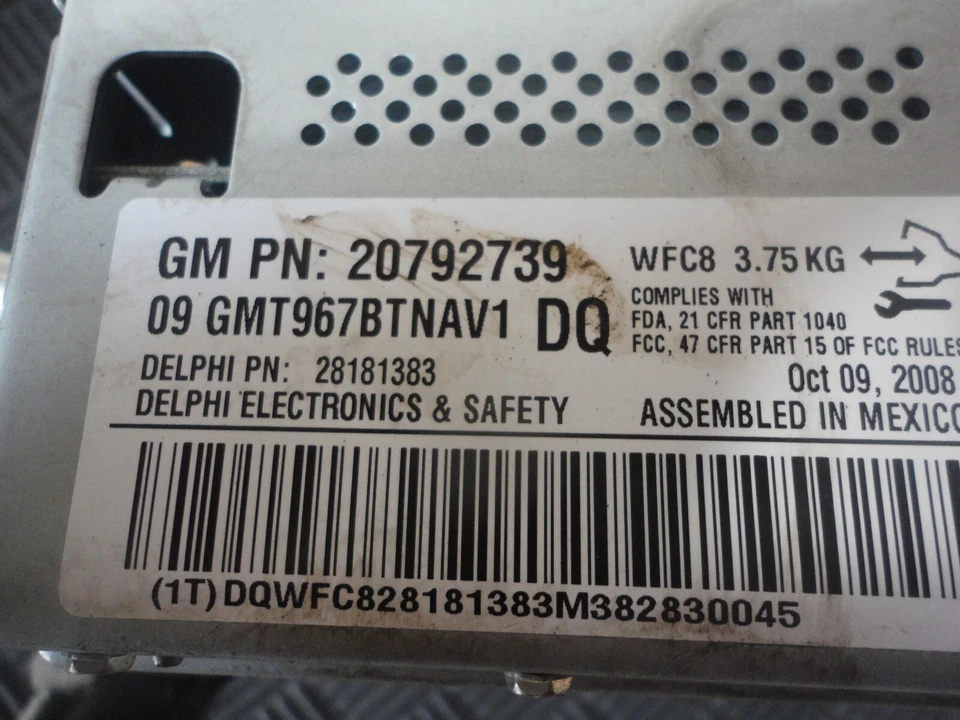 2009 CHEVY TRAVERSE BUICK ENCLAVE AM/FM CD AUX NAVIGATION RECEIVER OPT U3R - Image 3 of 4