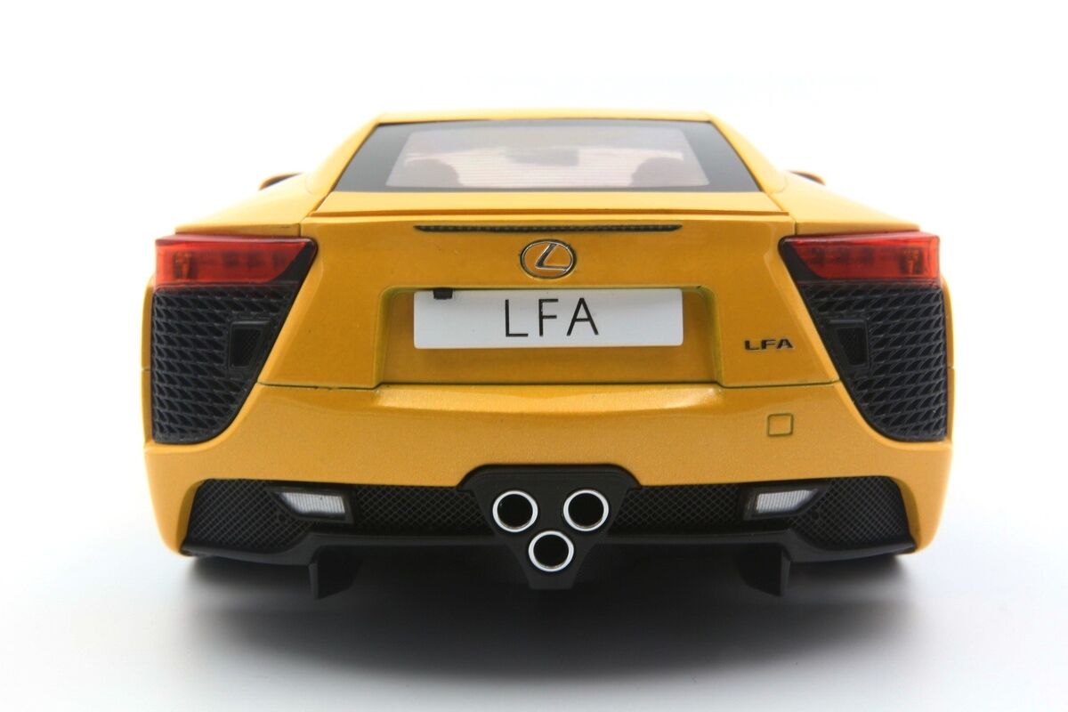 Well 1/18 Lexus LFA Street Version Metal Diecast Model Car Well 1/18 Lexus LFA Street Version Metal Diecast Model Car