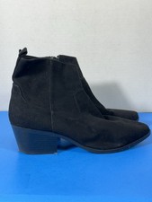 womens Boots Size 10