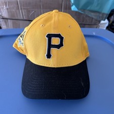 New Era Pittsburgh Pirates Official On-Field Fitted Black Cap Hat Size M/L