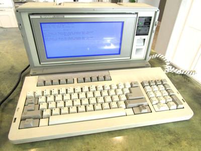 Vintage Scarce  ''A'' Version Sharp PC-7000A Portable Luggable Personal Computer