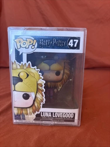 Funko Pop! Vinyl: Harry Potter Luna Lovegood (W/ Lion Head) #47 W Protector