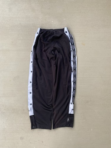Black Vintage Retro Umbro Sweatpants Joggers Adjustable Waistband Men’s Large - Picture 2 of 6