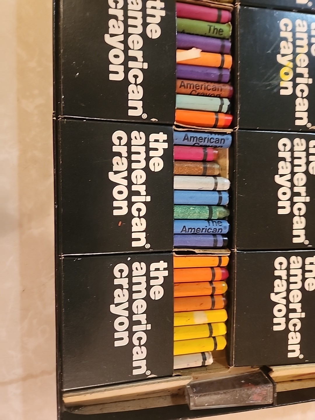 Vintage THE AMERICAN CRAYON GIFT BOX Sandusky OH Dixon 80ct box set