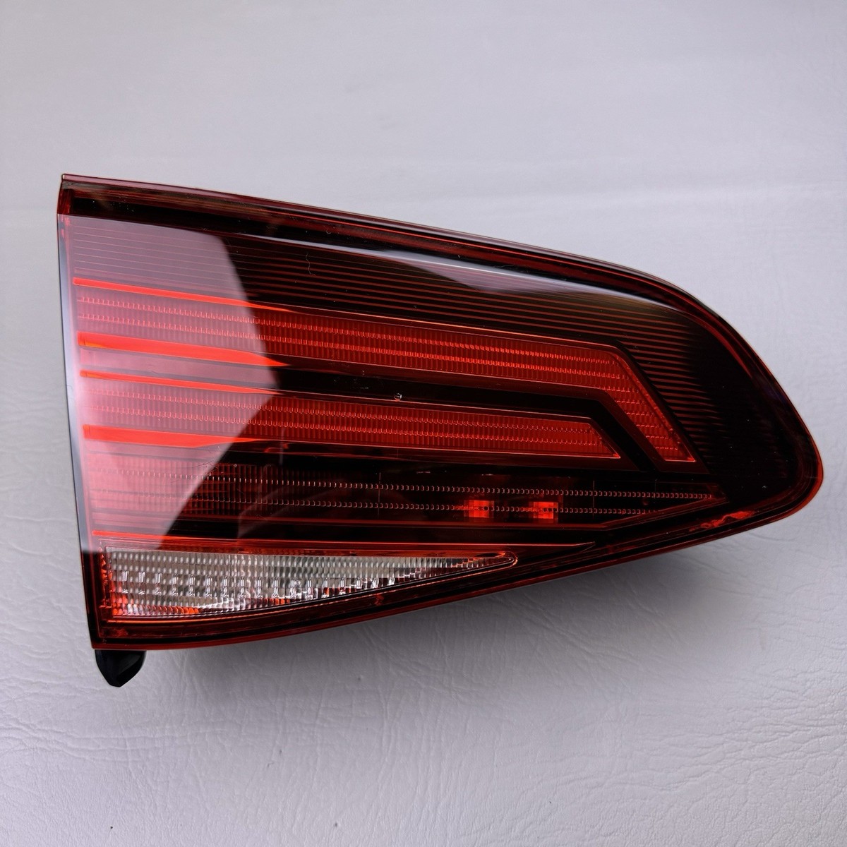 18-21 Volkswagen Golf GTI Hatchback Rear Left Tailgate Tail Light