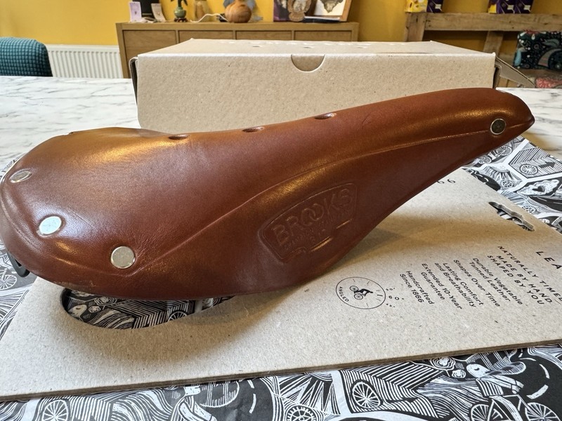 Brooks B17 Leather Saddle Honey Brown