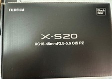 FUJIFILM X-S20 XC15-45mm Lens Kit