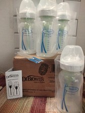 Dr. Brown's Wide-Neck Baby Bottles, 9 oz 270 ml, 4 pack - Open Box Never Used