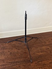 2x Light Stands all black 104” reach 30” closed 35” lowest 3 stage 22” legs