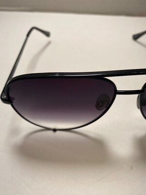 Quay x Desi High Key Black Aviator Sunglasses 111 Frames  display picture 2