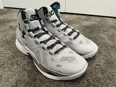 Under Armour UA Curry 2 Aluminum Gray White 1259007-052 Under Armour UA Curry 2 Aluminum Gray White 1259007-052