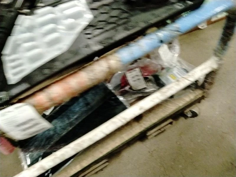 Panel de moldura de puerta trasera izquierda del conductor para Chevrolet Malibu 2015 2683141 Foto 4 de 4