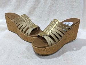skechers sandals gold