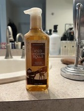 Bath Body Works ICED CINNAMON ROLLS Gentle Gel Hand Soap 8 Oz SEALED