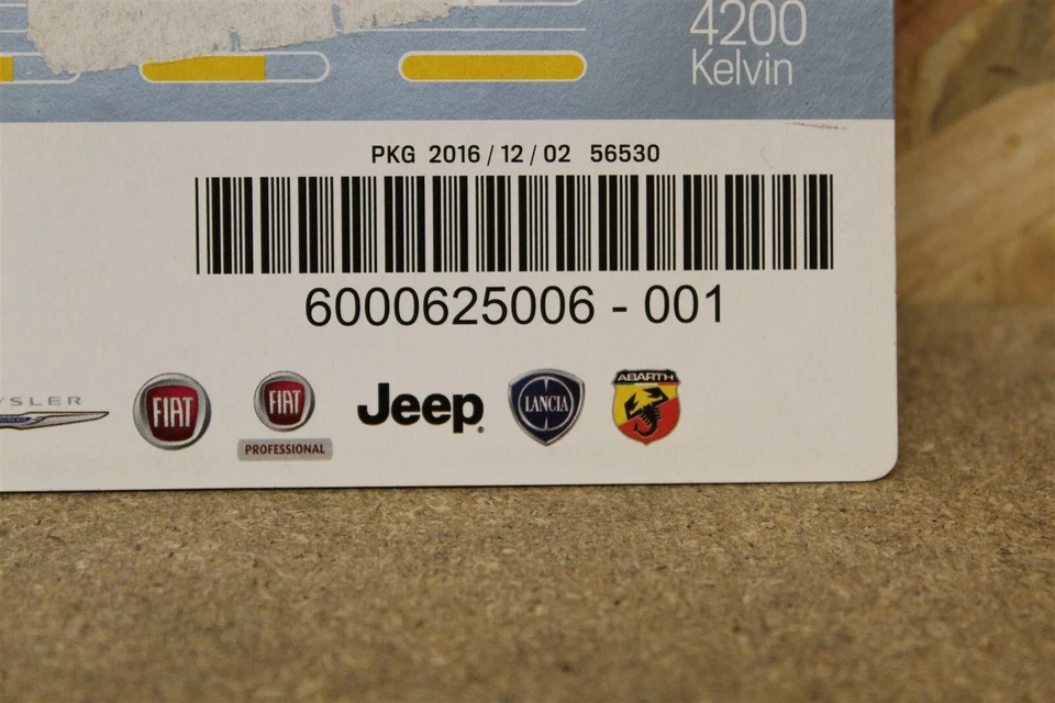 6000625006 Xenon Effect H7 Headlamp Bulb Kit New genuine Mopar part - Image 2 of 3