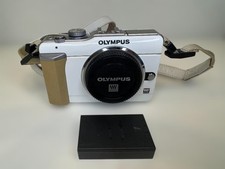  Excellent  OLYMPUS PEN E-PL1 12.3MP White DSLR Camera w/ Battery