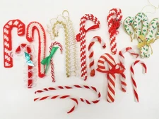 Candy Canes Christmas Ornaments Pipe Cleaner Cloth Yarn 14ct Assorted Lot D3276