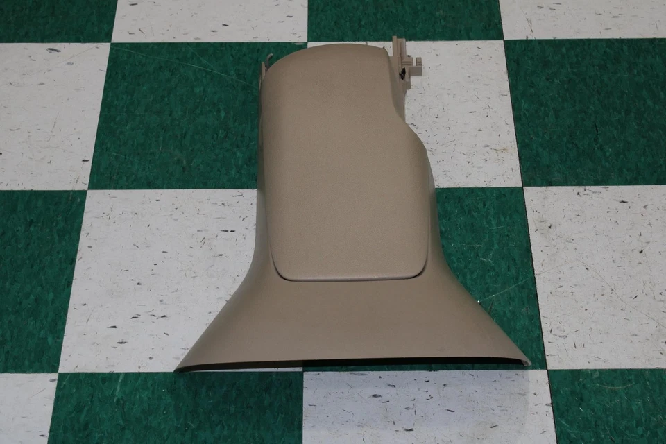 05-06 Corvette Tan Cashmere Floor Center Console W/ Lock Assembly OEM WTY OE WTY - Image 4 of 4