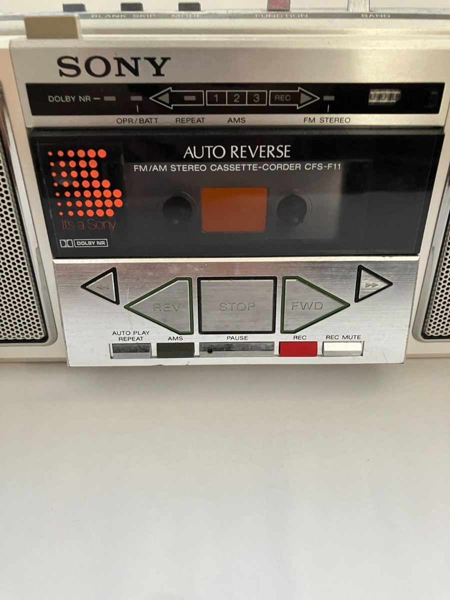 Sony CFS-F11 Boombox Cassette Radio Vintage Japan Junk Works AM/FM