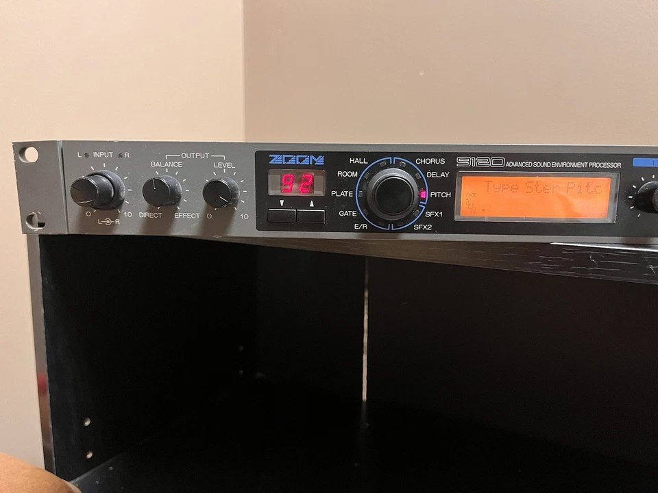 ZOOM 9120 Advanced Sound Environment Processor with Power Supply Tested - Image 3 of 4