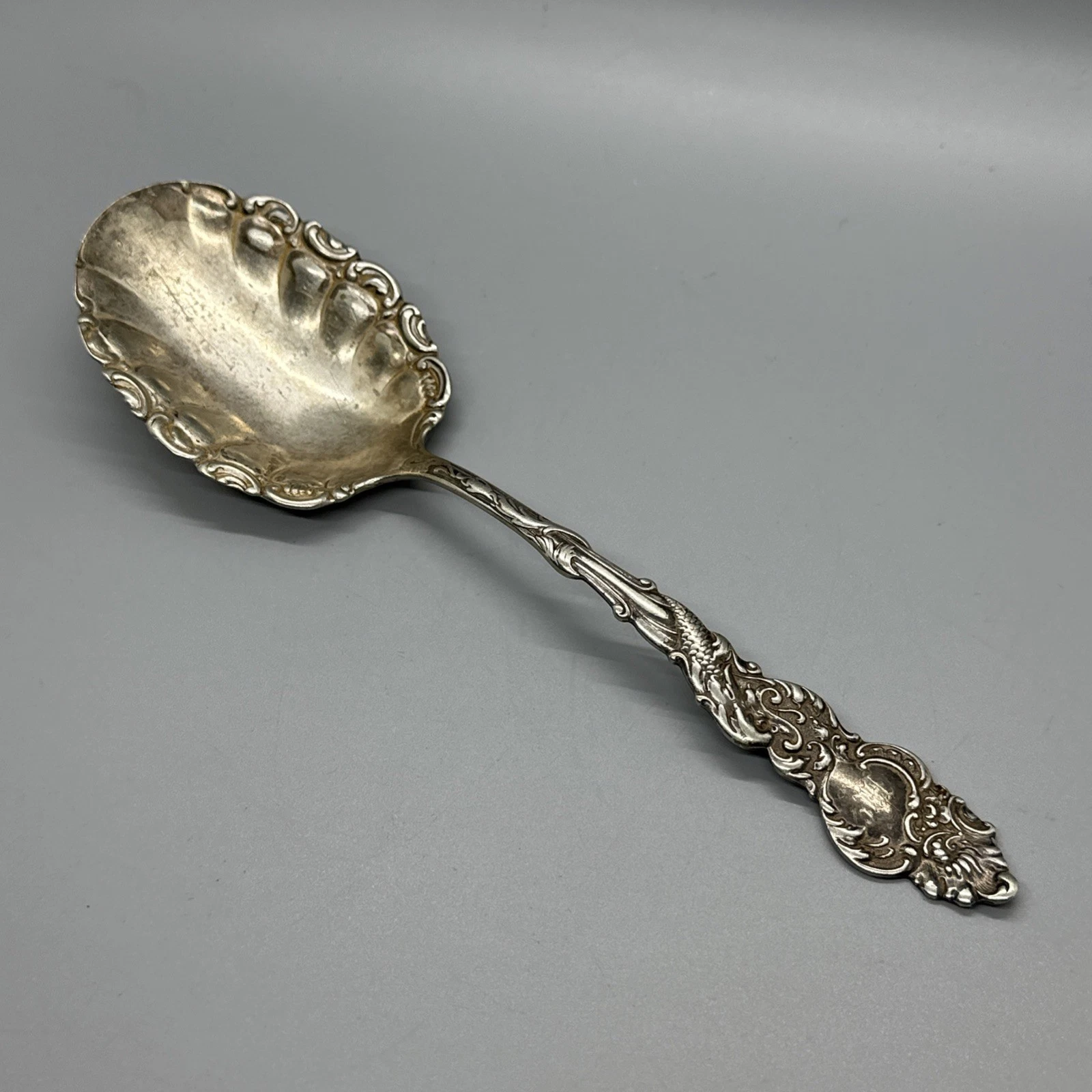 Vtg 1847 Rogers Bros Columbia Silverplate Scalloped Spoon 8 7/8” Mono