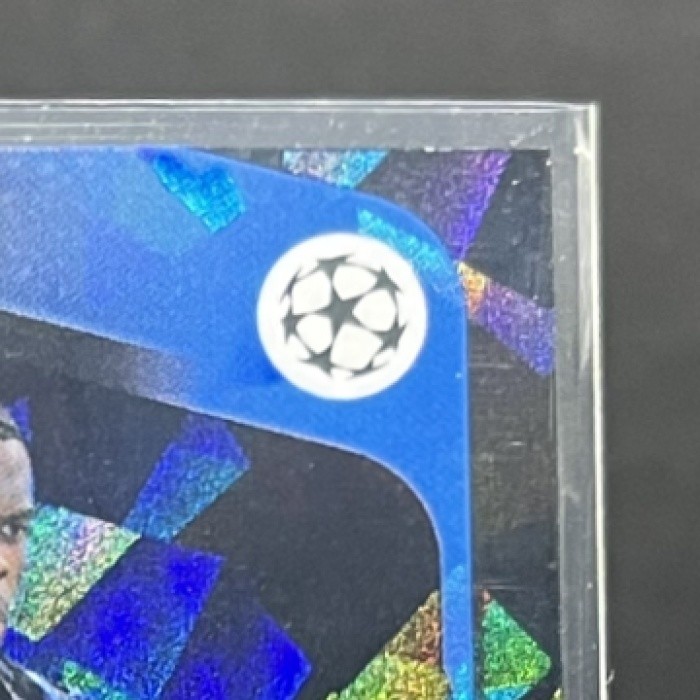 2025-26 Topps Chrome Sapphire UEFA Soccer Denzel Dumfries Black 06/10 #145 view 5