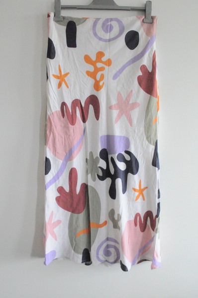 St Marlo Skirt Womens 14 White Purple Pink geometric pencil column Midi