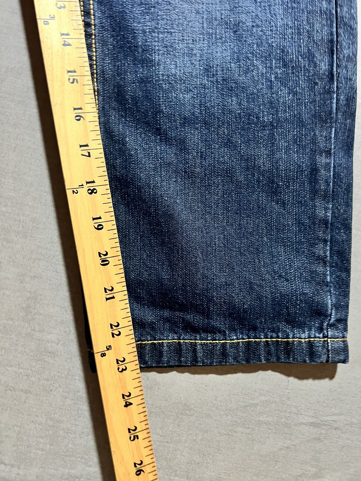 Picture 9 of 12