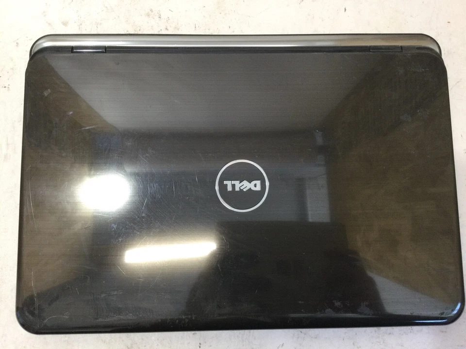 DELL INSPIRON N5010 - INTEL I3 M370 - 4GB RAM - BOOTS TO BIOS - READ DESC = BB!! - Image 4 of 4