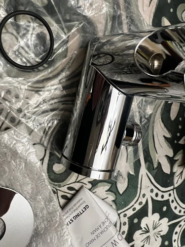 Signature Hardware 449974 Swivel Water Supply Elbow & Bracket for Hand Shower - Picture 4 of 5