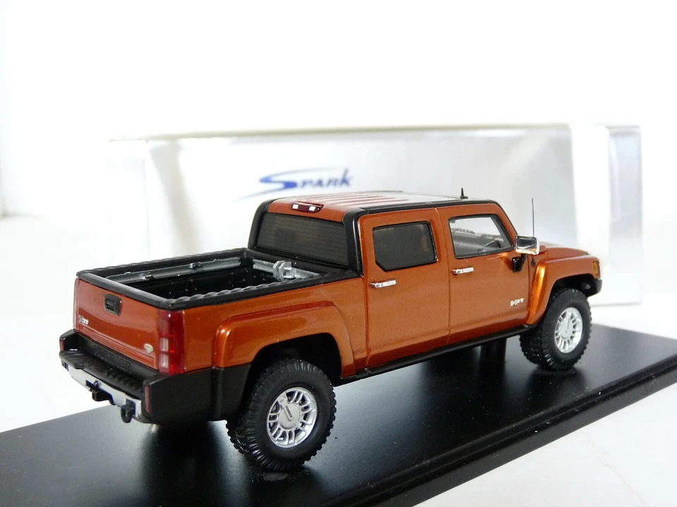 Spark S0867 1/43 2008 Hummer H3T Pickup Truck Resin Model Car - Image 2 of 2