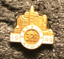 Vtg Union Pin - 1949 Building Service Employees International Union (B.S.E.I.U.)