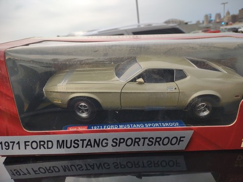 Sunstar 1971 Ford Mustang Sportsroof Diecast car 1:18 scale diecast model car  - Picture 1 of 12