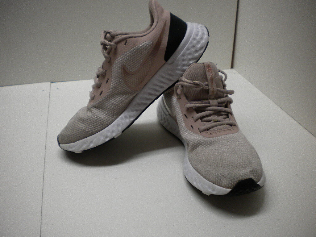 Size Nike Revolution Barely Rose W for sale online