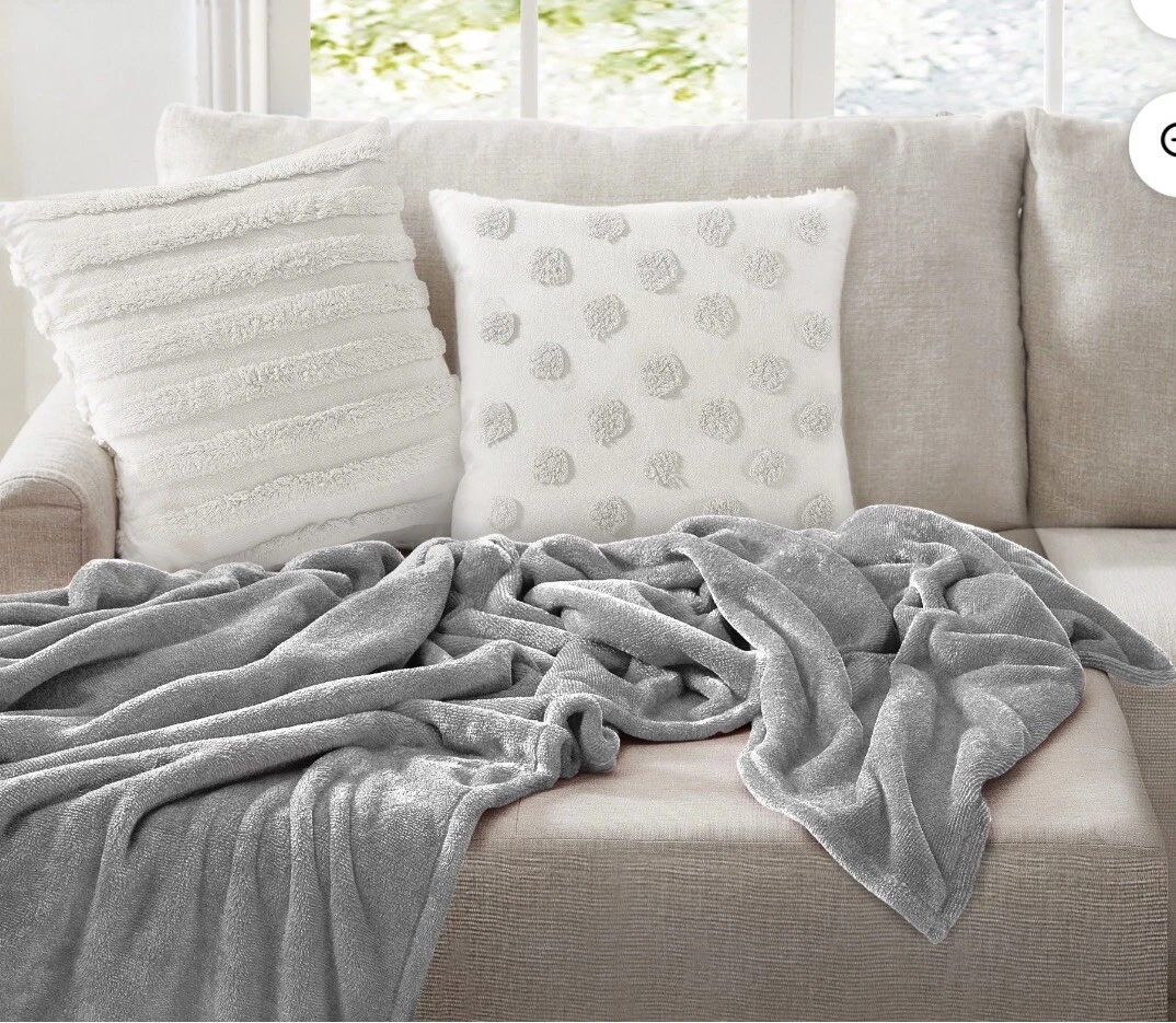Mainstays Super Soft Plush Blanket Size 102
